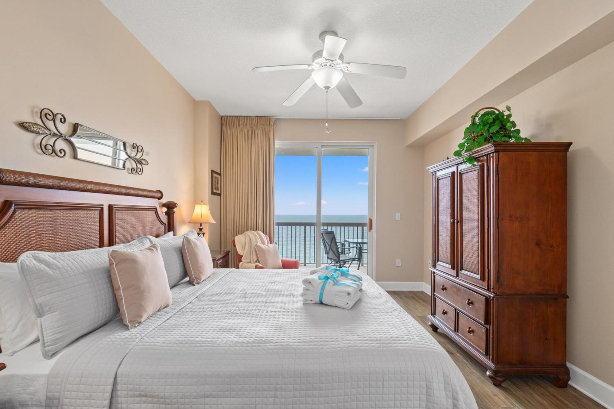 Gulf Front Master Br In Sunrise Beach With Amazing Views! Sleeps 7! Panama City Beach Exteriér fotografie